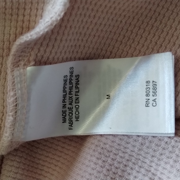 Lucky Brand Women's Long Sleeve ❤️ Shirts Bundle Size M Color Wht/Red -Pink/Wht - Picture 11 of 12